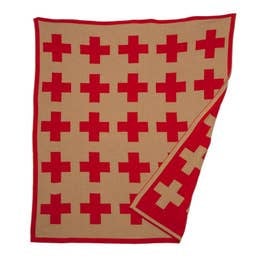 Swiss Cross Blanket Red cream